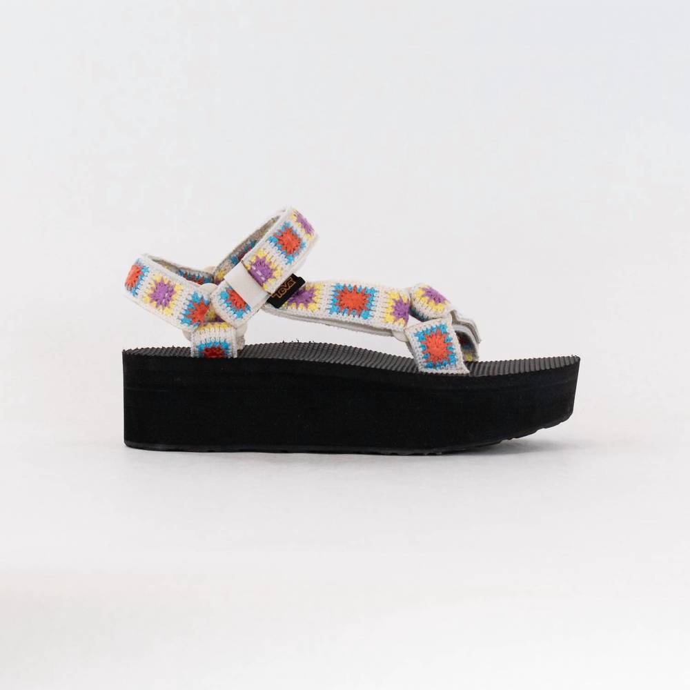 NEW TEVA women's flatform universal crochet sandal in explore
